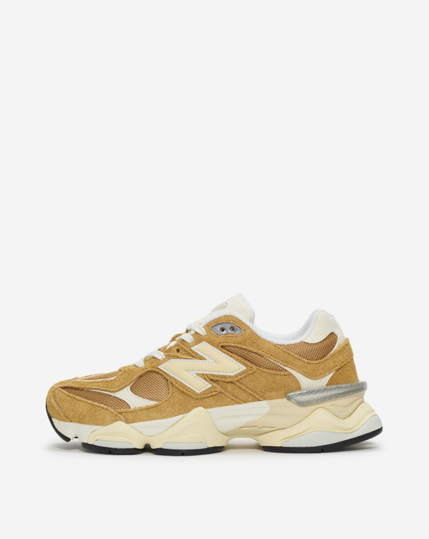 Shop New Balance Grade School 9060 U9060HMTJ white | SNIPES USA