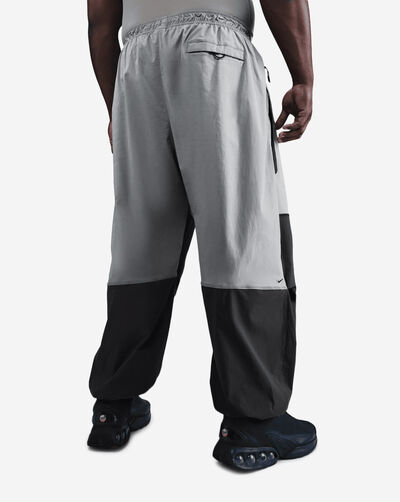 Tech Woven Oversized Pants