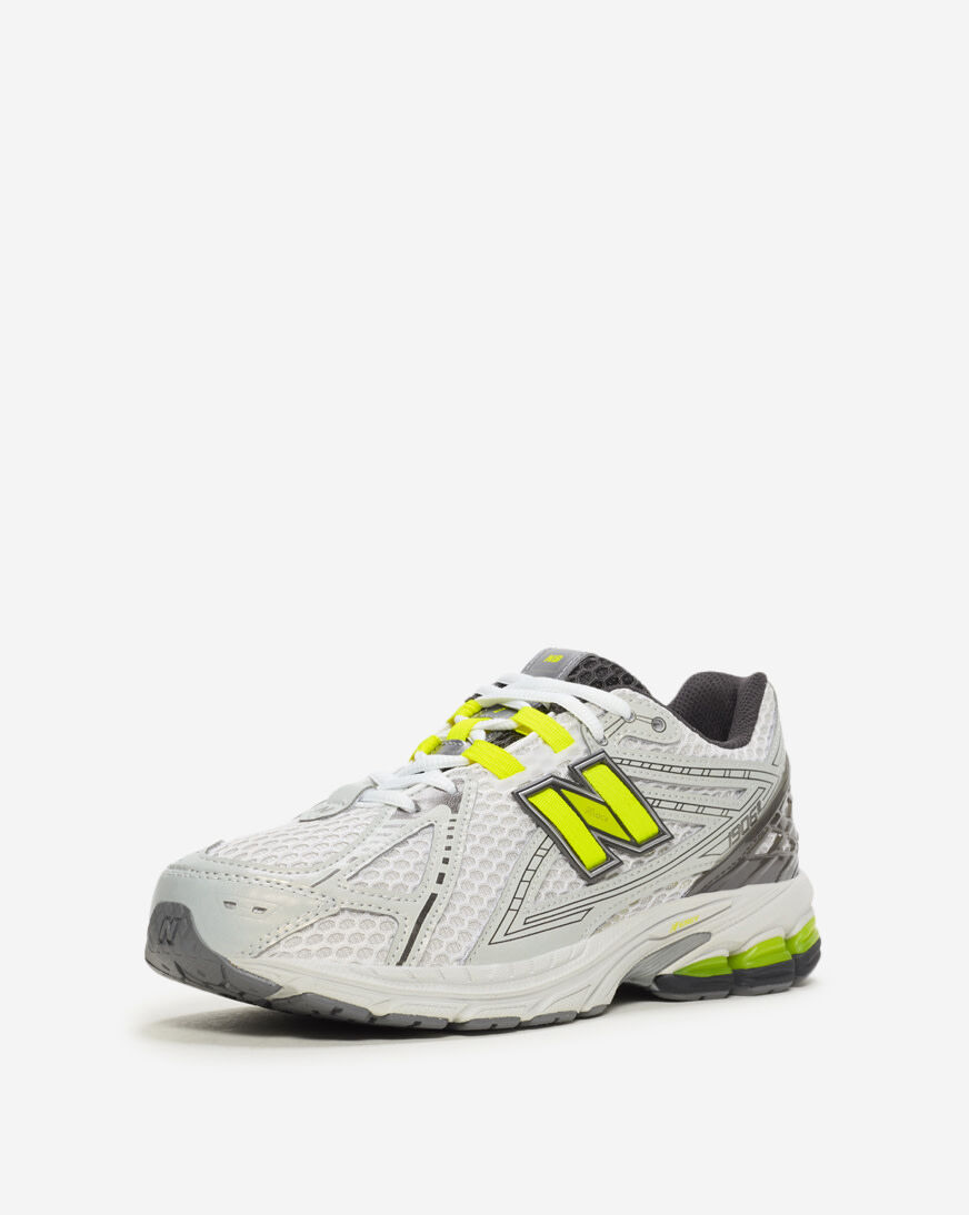 ペ～パ～ Shop New Balance Grade School 1906 G19066PA white | SNIPES USA