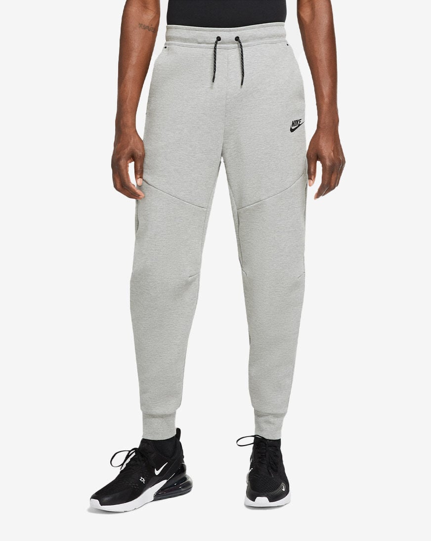 Nike tech fleece joggers sale 2025
