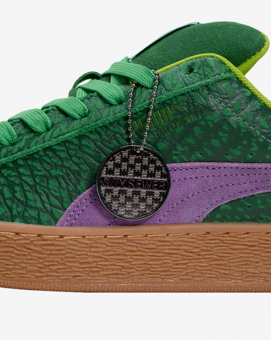 国内配送 PUMA SUEDE XL TMNT VINE/GUM Puma x Tmnt Suede XL Vine / Gum - Feb 2025 - 401304-01