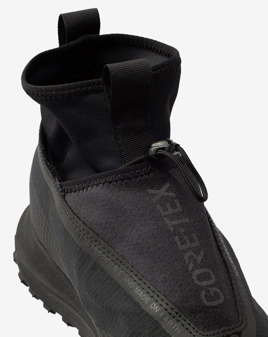 nike acg snow boots