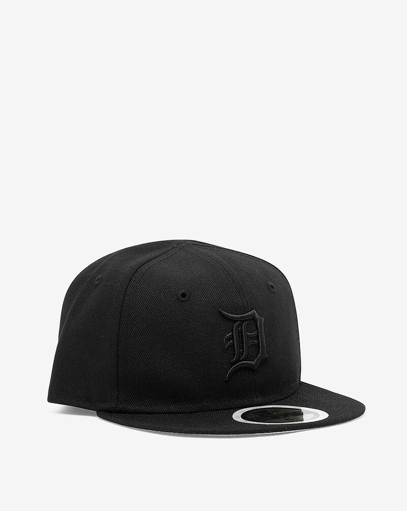 New Era Kids' 59Fifty Detroit Tigers Basic Fitted Hat 70659425 Black 1