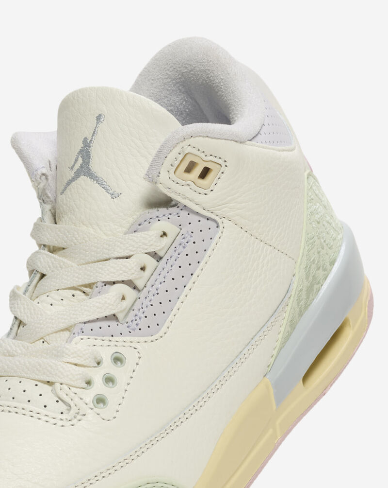 Jordan Big Kids' Air Jordan 3 Retro IF4758-100 White 9