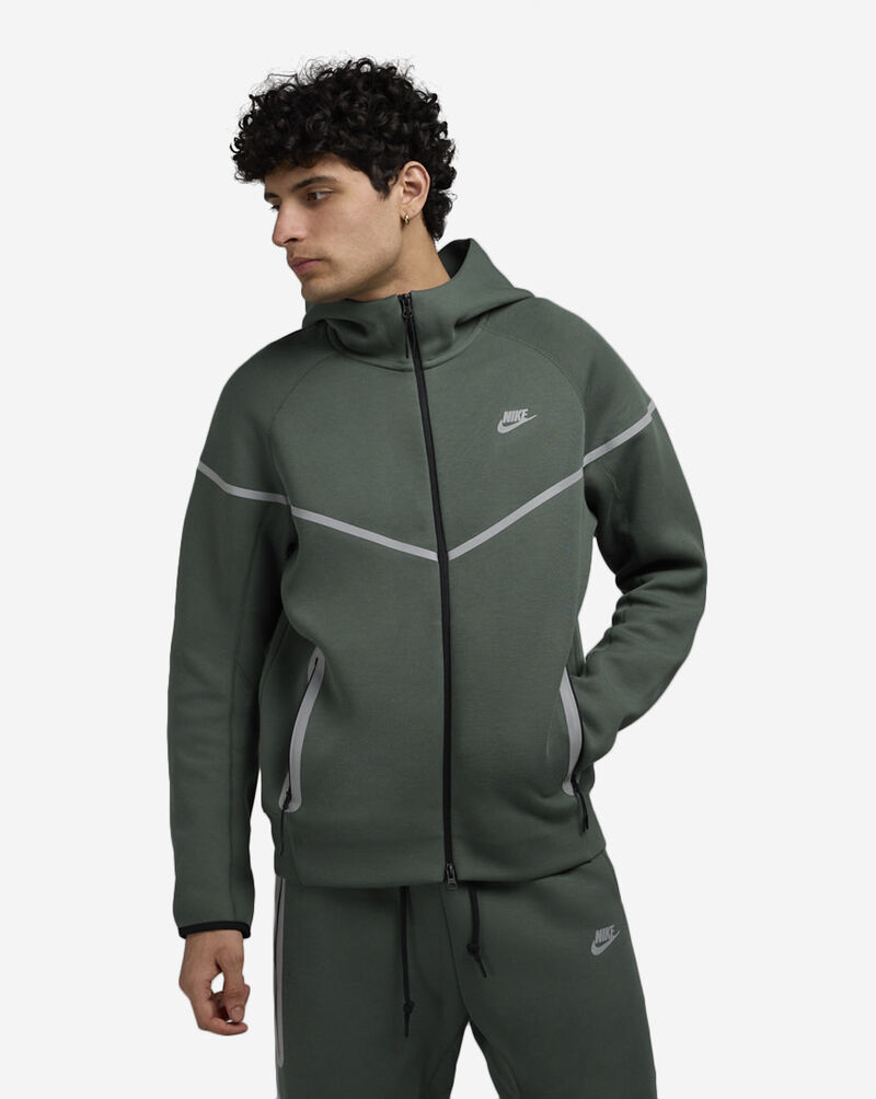 Nike Tech Windrunner Fleece Reflective Full-Zip Jacket FZ0754-338 Green 1