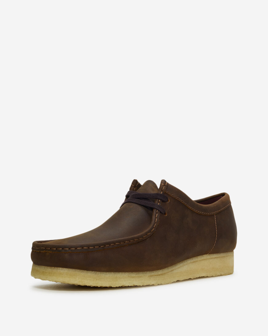 Shop Clarks Wallabee 26156605 brown | SNIPES USA