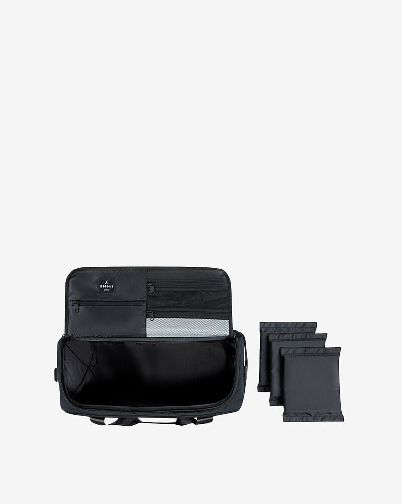Jordan Collectors Duffle  MA0932-023 Black 4