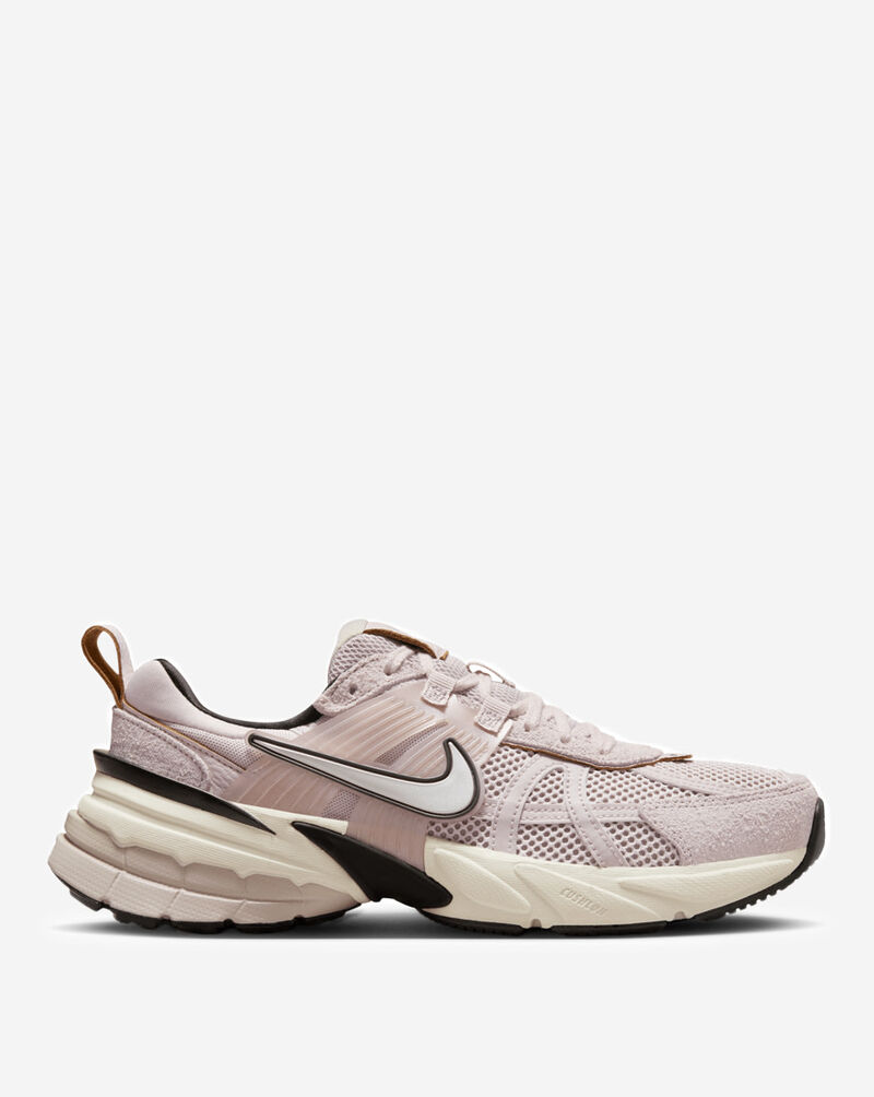 Nike V2K Run FN6703-001 Beige 2
