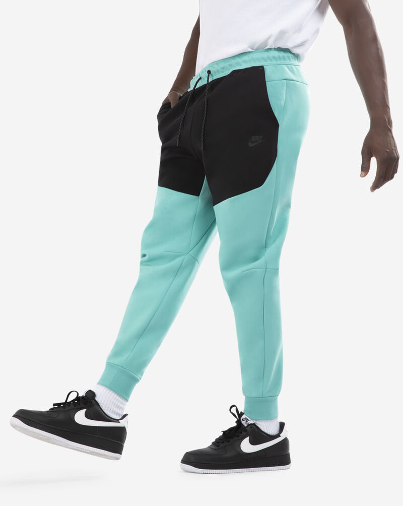 Shop Nike NSW Tech Fleece Joggers CU4495-392 blue | SNIPES USA