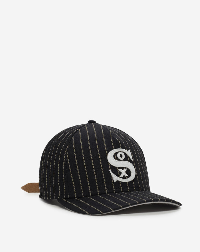 New Era 9Forty Chicago White Sox A-Frame Dotted Pinstripe Energy Snapback Hat  60745185 Black 1