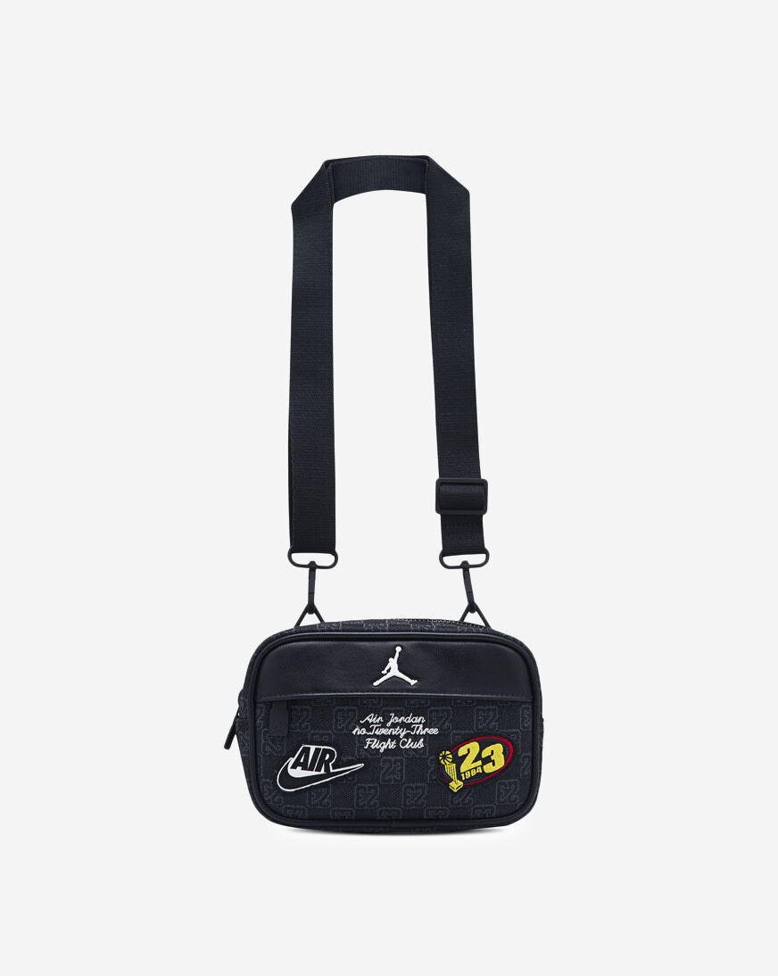 バッグ JORDAN BRAND JAM MONOGRAM CAMERA BAG Shop Jordan JAM Monogram Camera Bag MA9159-023 black | SNIPES USA