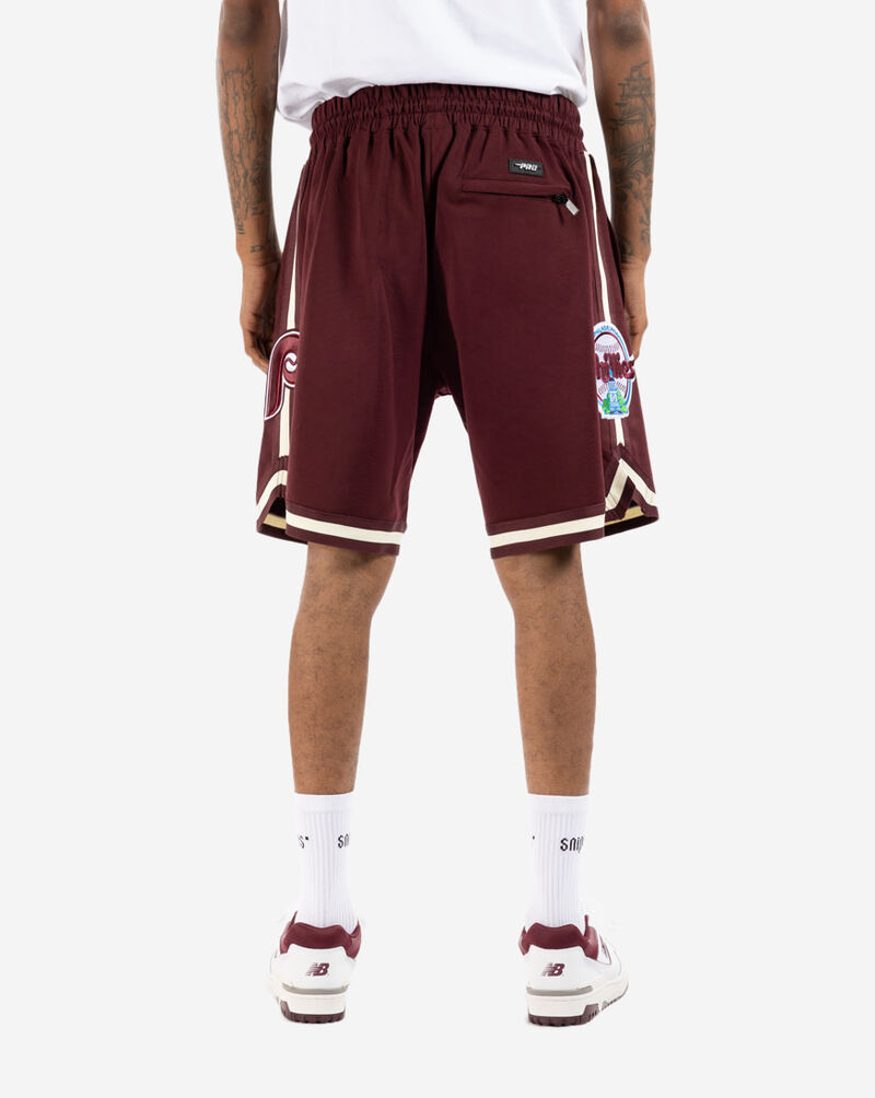 Shop PRO STANDARD Philadelphia Phillies Chenille Team Shorts LPH331612WNE red SNIPES USA