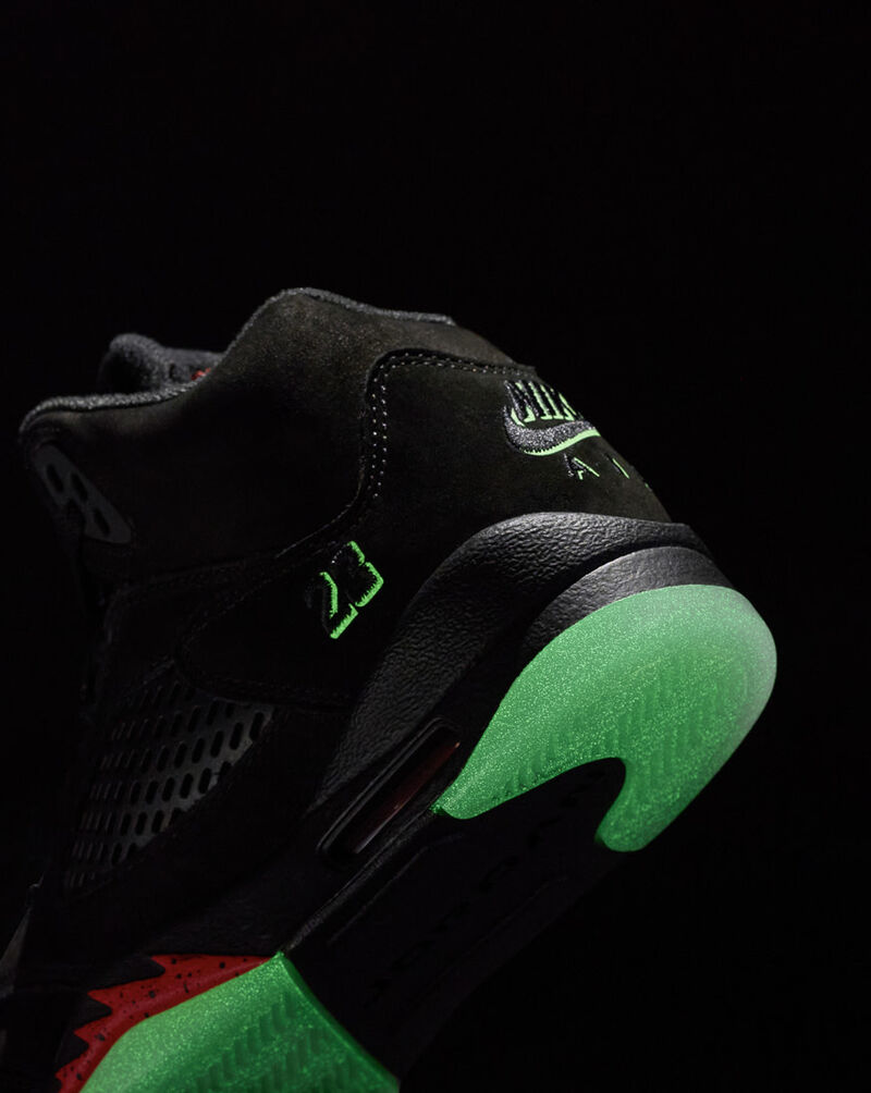 Jordan Big Kids' Air Jordan 5 Retro "Halloween" HQ7980-001 Black 8