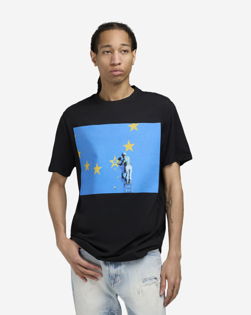 Mister Tee Banksy EU Flag Tee MCUS167-US-00007 Black 1