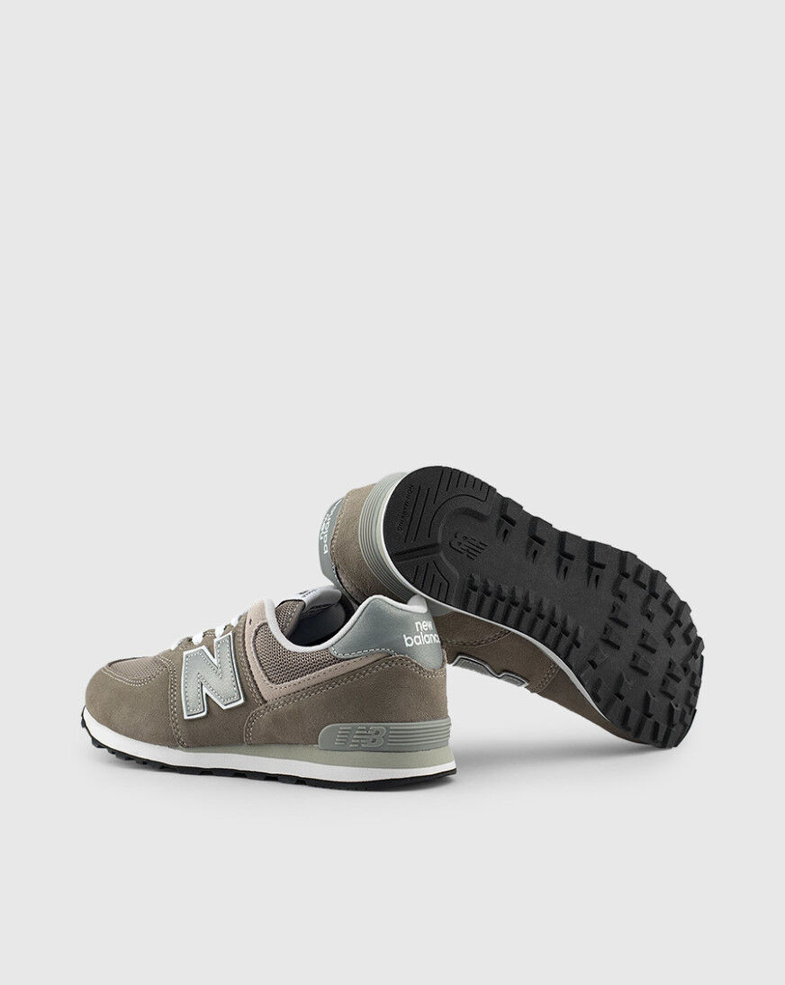 new balance 574 snipes