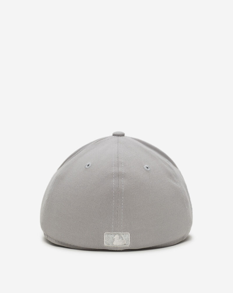 New Era 39Thirty New York Yankees Stretch Fit Fitted Hat 60765633 Grey 3