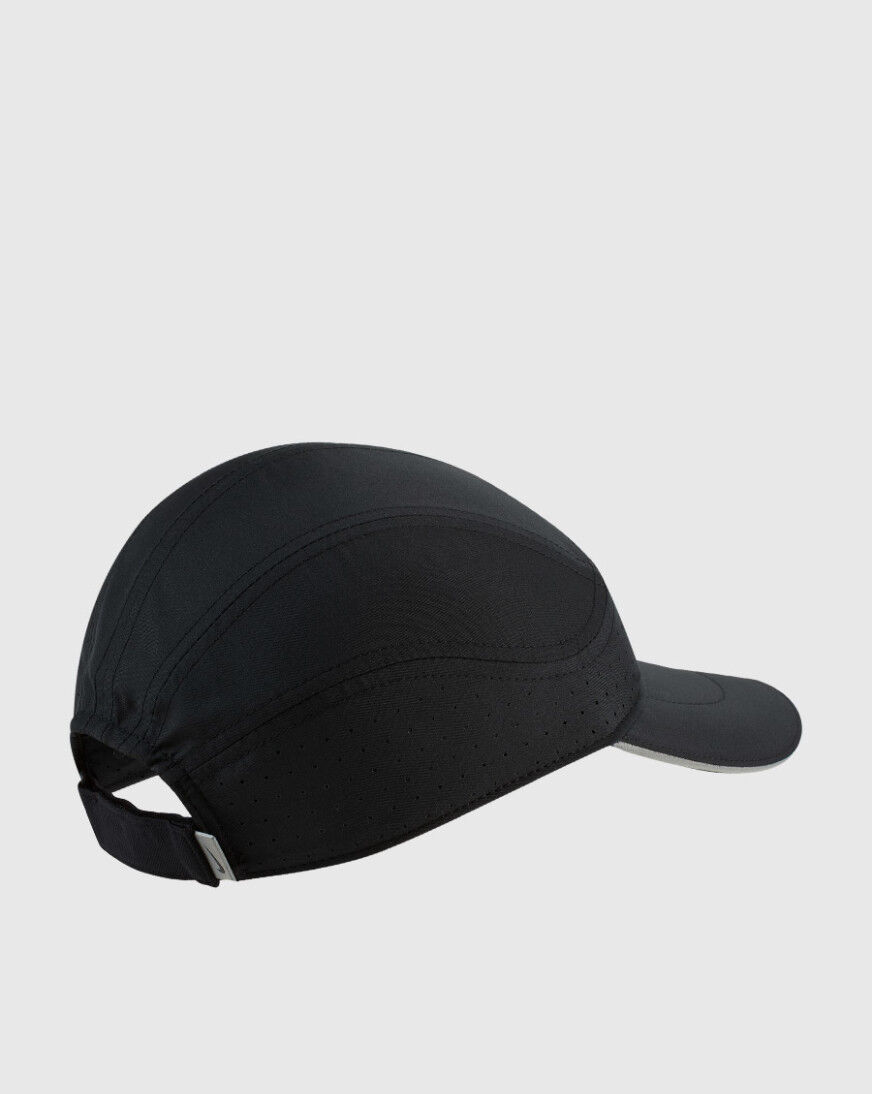 nike aerobill tailwind running cap