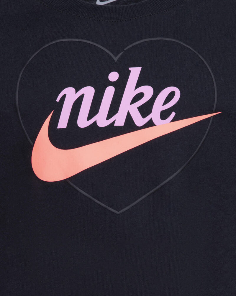 Nike New Impressions Heart Tee  36M320-023 Black 3