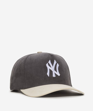 New York Yankees Pro Pinch Suede Two Tone Snapback Hat