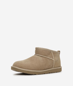 Grade School Classic Ultra Mini Boots