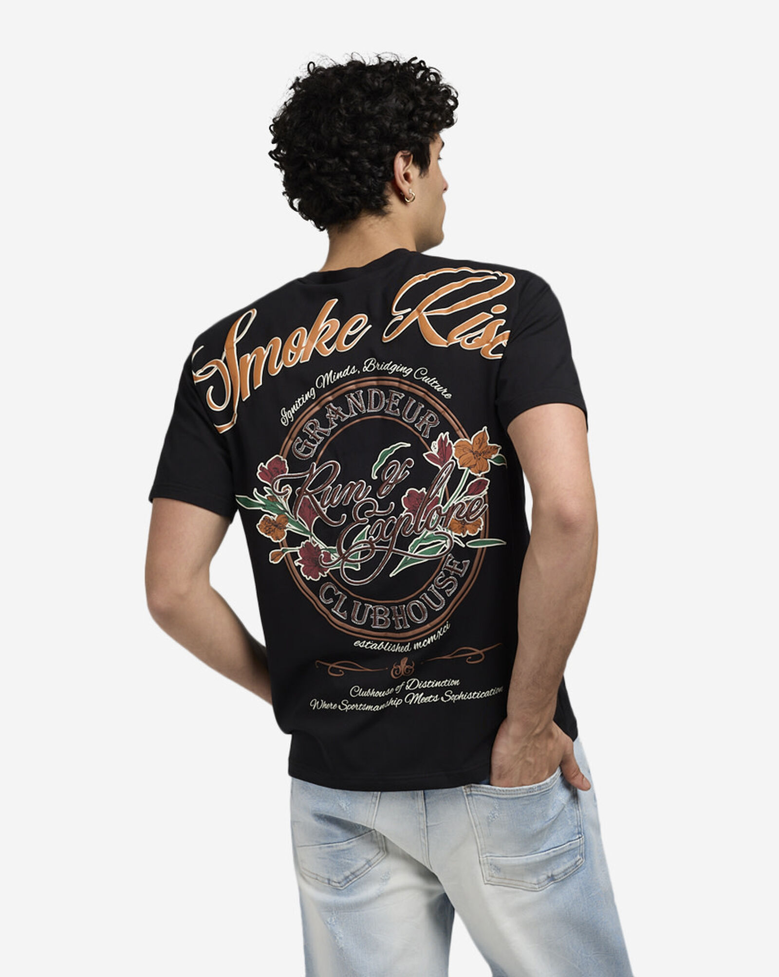 Shop Smoke Rise Escape Tee KT24571SNZ-BLK black | SNIPES USA