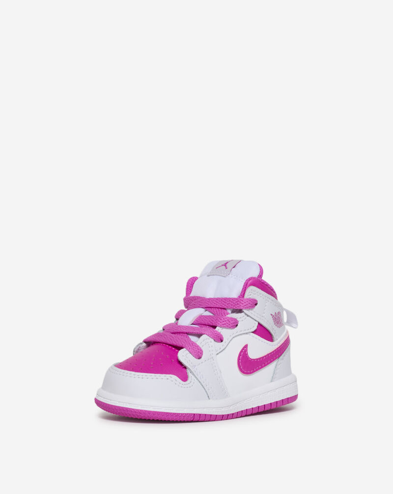 snipes jordan 1 mid pink