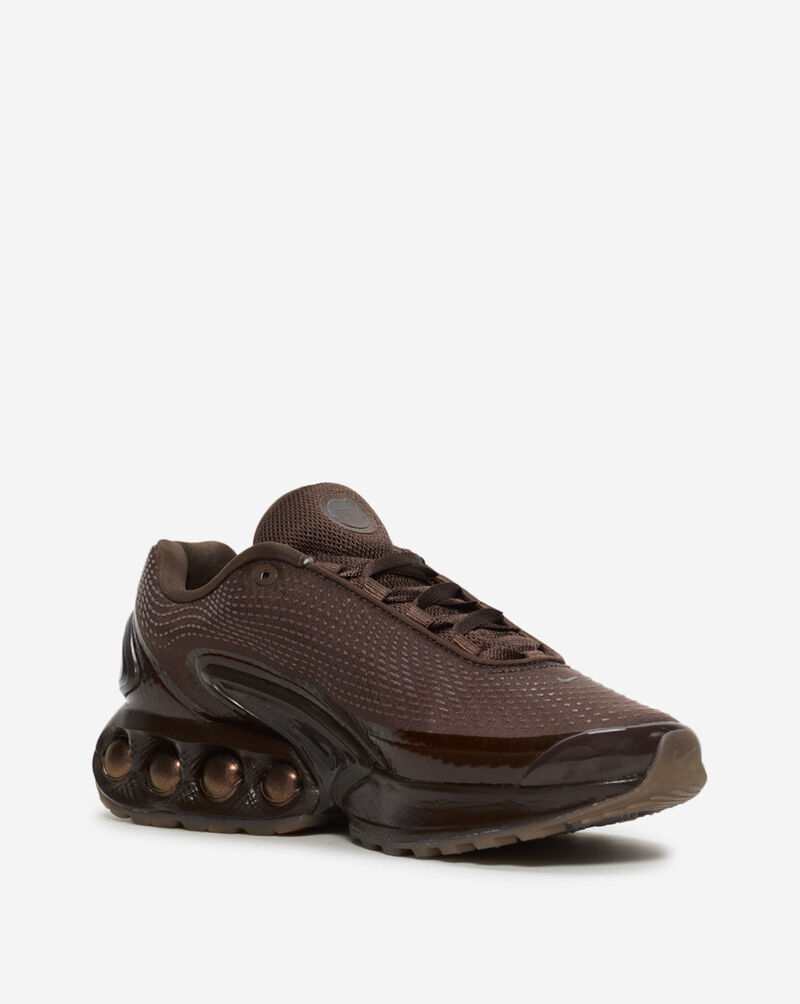 Nike Air Max Dn HQ3837-200 Brown 4