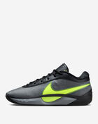 Zoom Freak 6