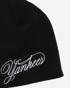 New Era New York Yankees Script Oversized Logo Knit 60981479 Black 2