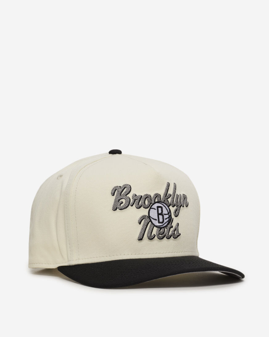 Shop New Era 9Fifty Brooklyn Nets Chainstitch Snapback Hat