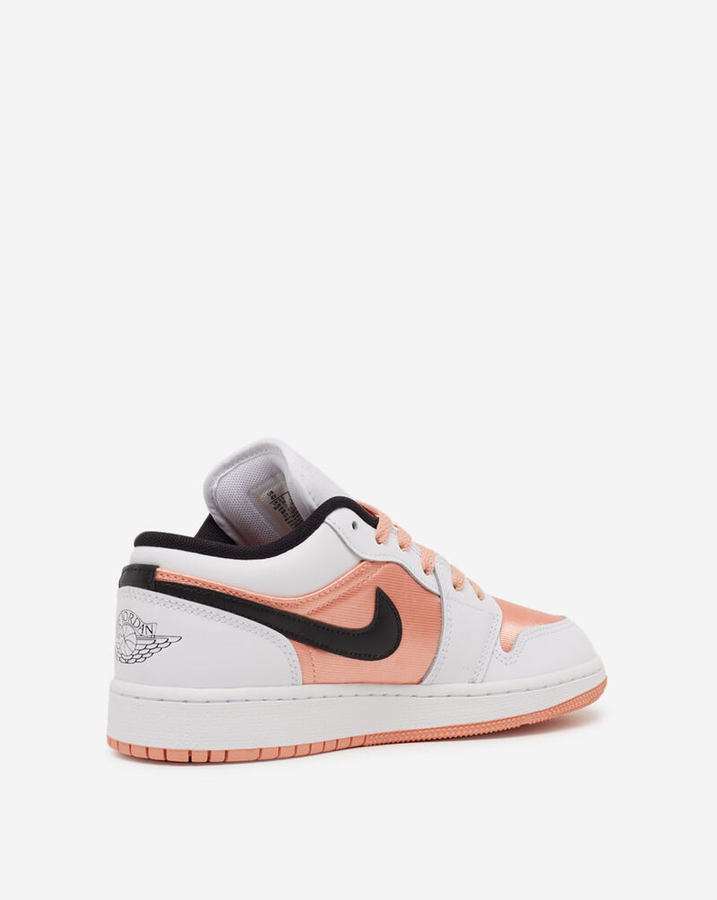 Jordan Grade School Air Jordan 1 Low DM8960-801 Pink 3