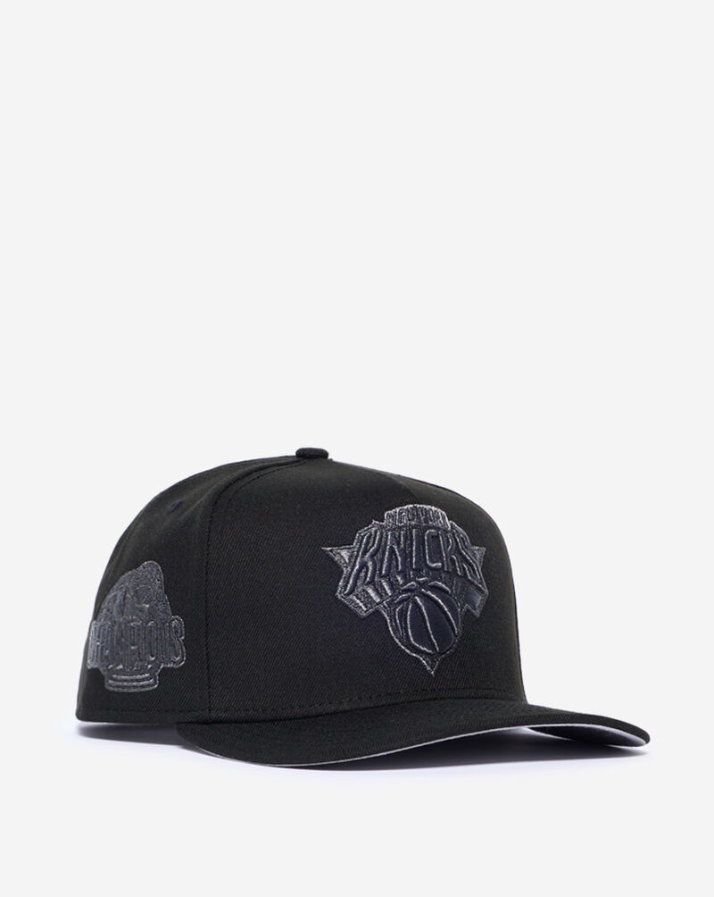 New Era 9Fifty New York Knicks Champions A-Frame Snapback Hat 71099360 Black 1