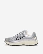 Nike Big Kids' P-6000 HV5064-006 silver 1