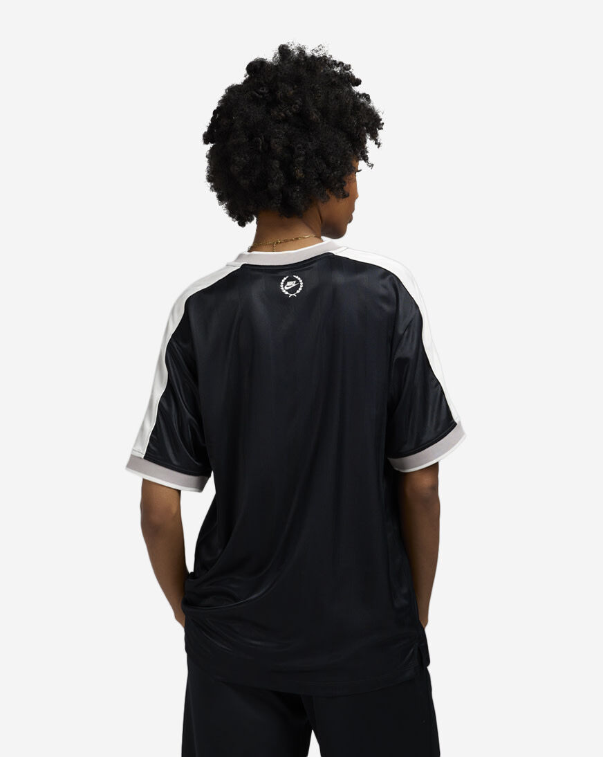 Shop Nike NSW V-Neck Jersey Top IH8504-010 black | SNIPES USA