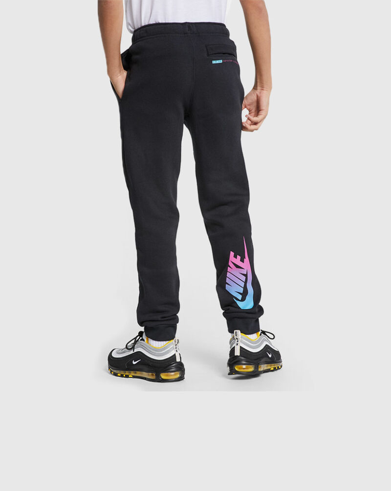 green nike jogging pants