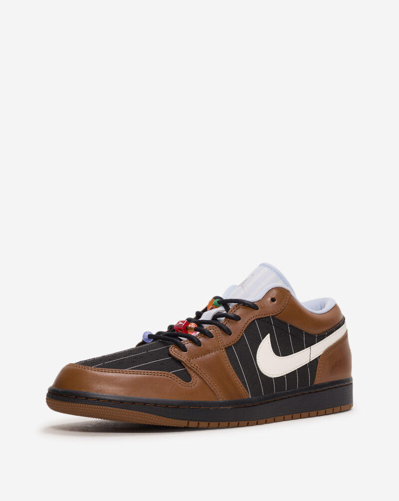 Jordan Air Jordan 1 Low SE IR7560-010 Brown 2