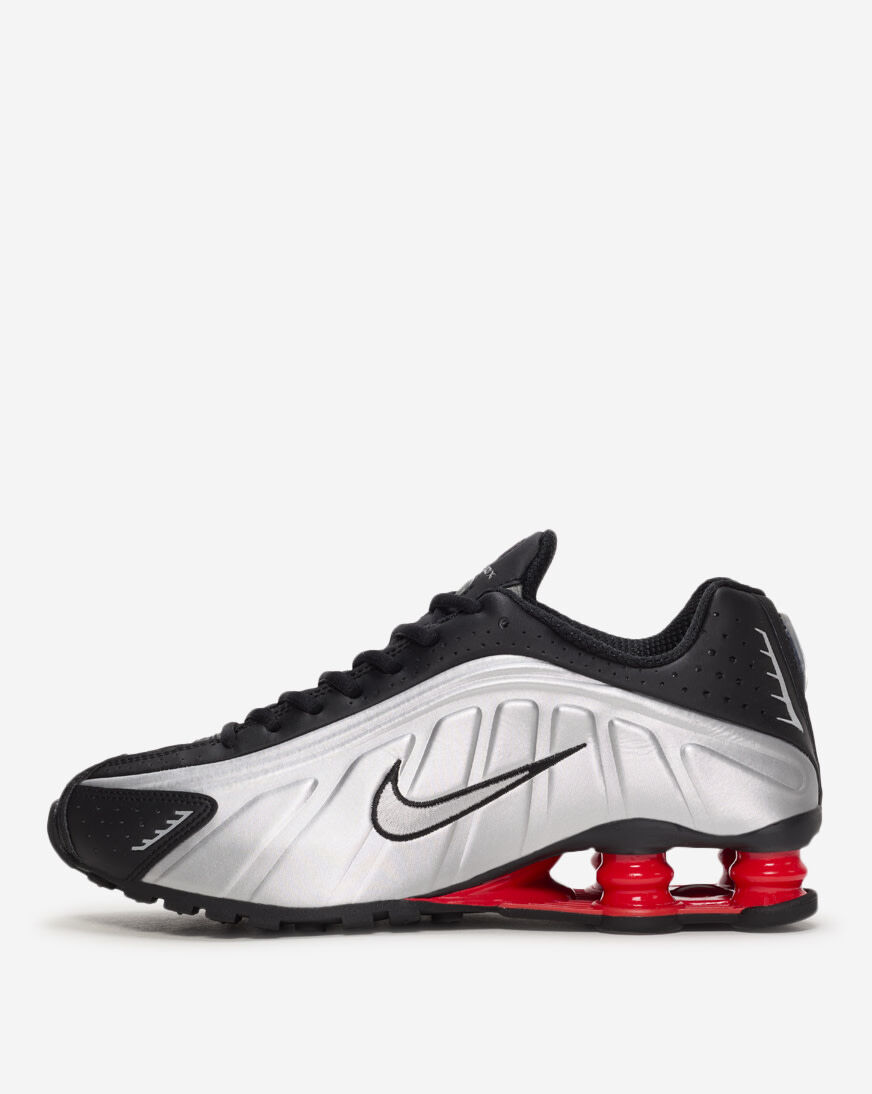 Shop Nike Shox R4 AR3565-011 black | SNIPES USA