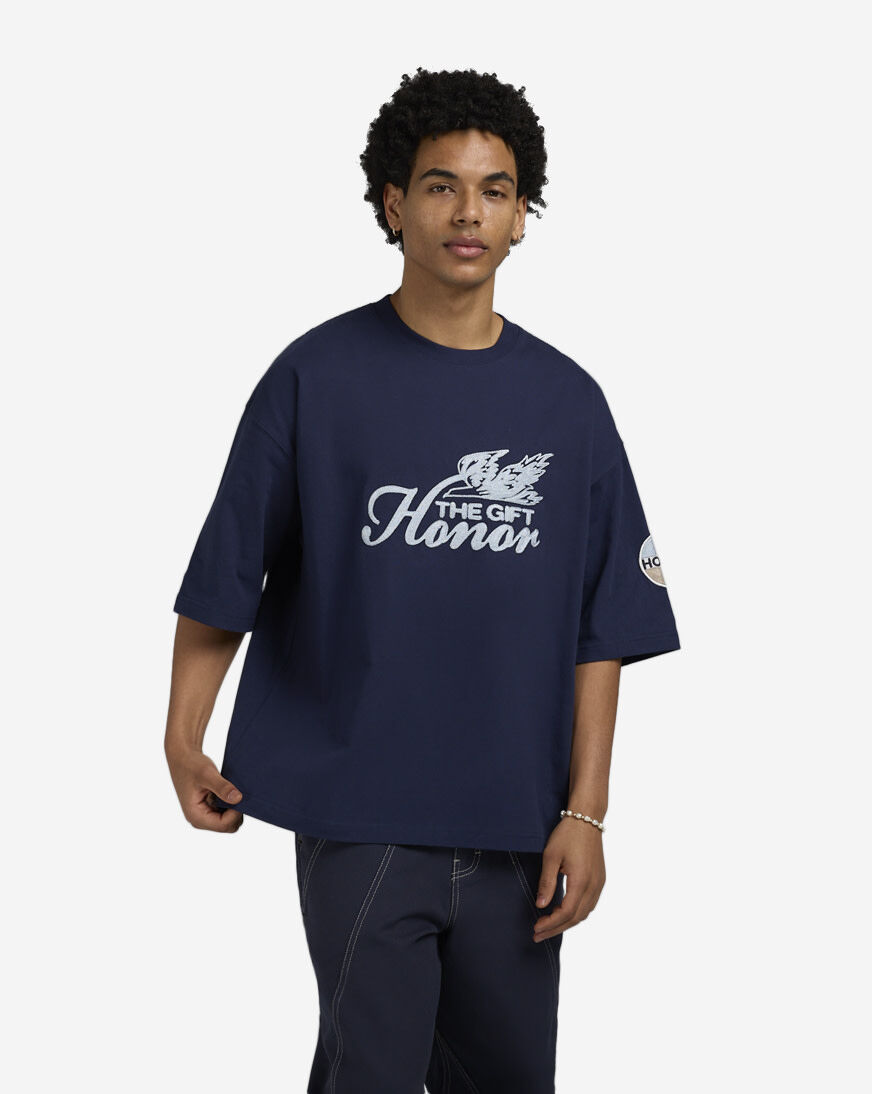 Shop Honor The Gift Auto Club Box Tee HTG250145-NVY blue | SNIPES USA