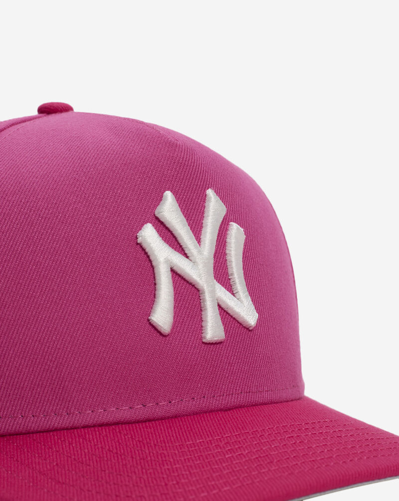 New Era 9Fifty A-Frame New York Yankees Snapback Hat 70921129 Pink 2