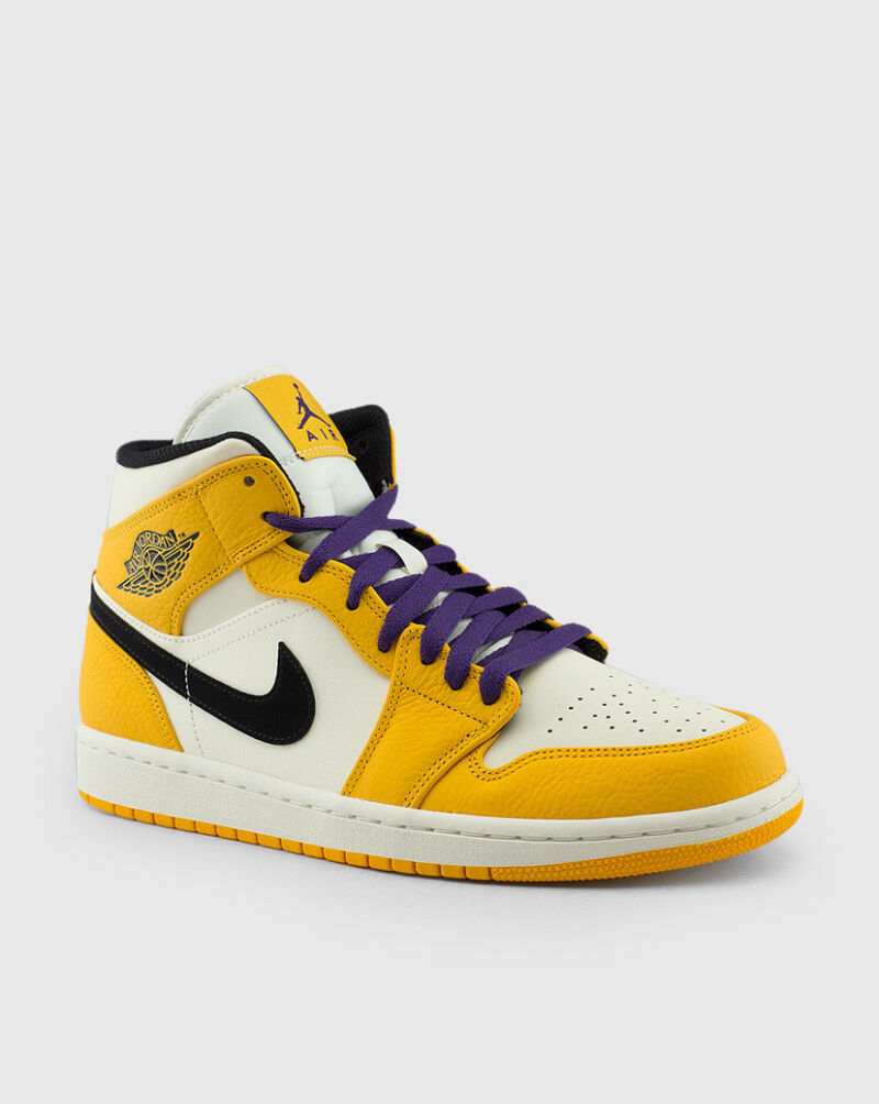 Shop Jordan Air Jordan Mid Se 852542-700 gold SNIPES USA