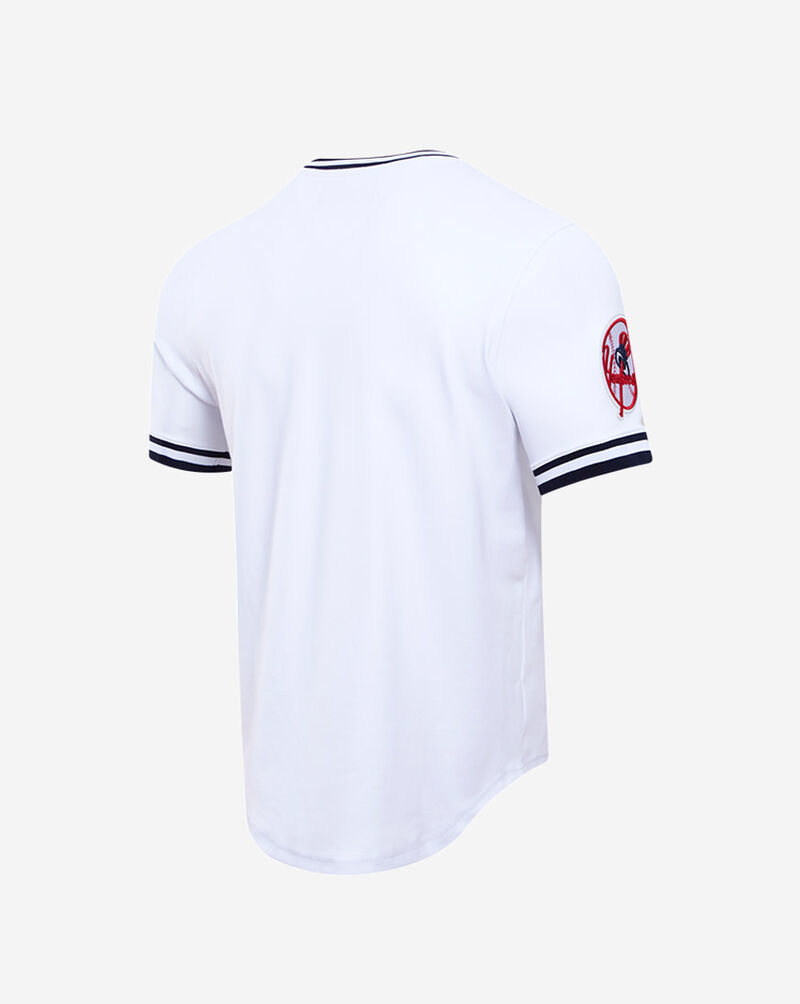 PRO STANDARD New York Yankees Short Sleeve Classic Chenille Double Knit Tee LNY131891-WHT White 3