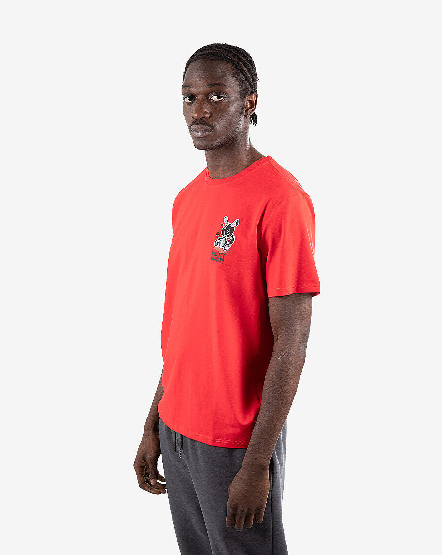 Shop BKYS Lucky Charm Small Logo Tee LR101 RDBLK red SNIPES USA
