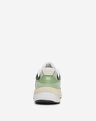 990v6