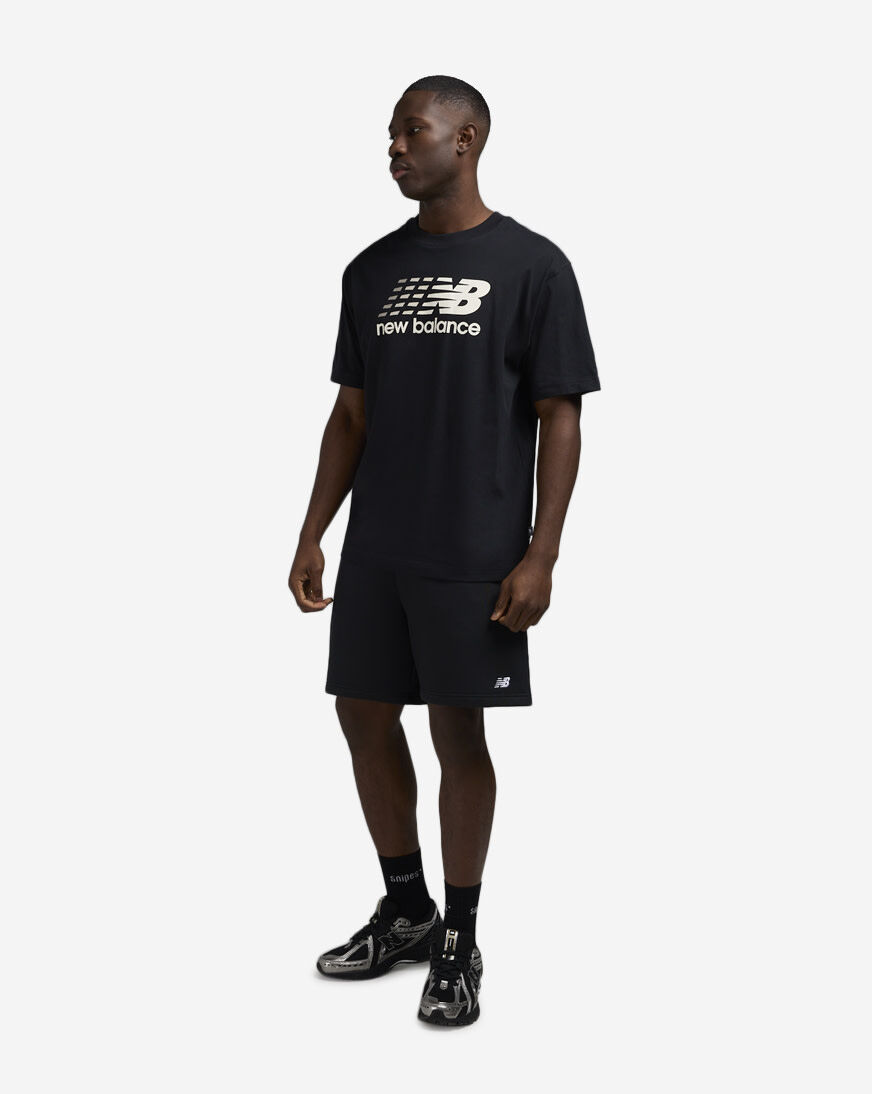 国内配送 New Balance MS41L BK2 BLACK Shop New Balance Essentials Fleece Shorts MS41504-BK black