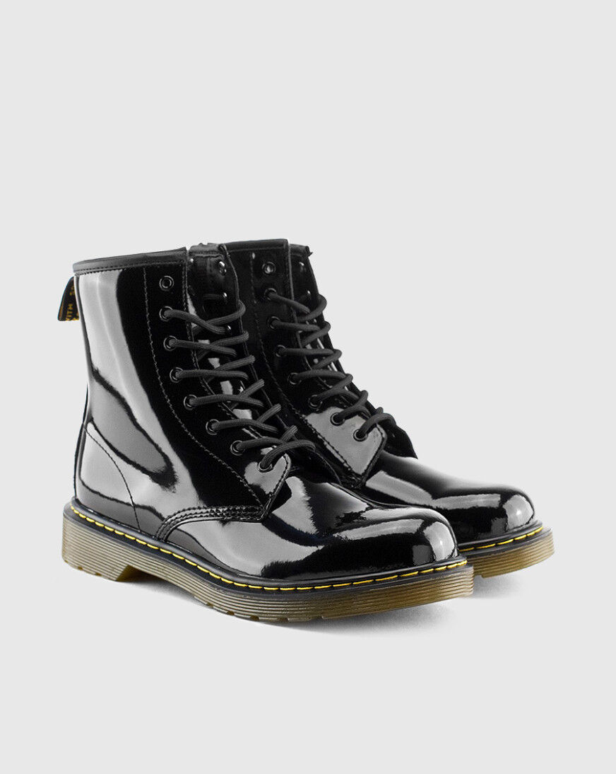 Dr martens grade school