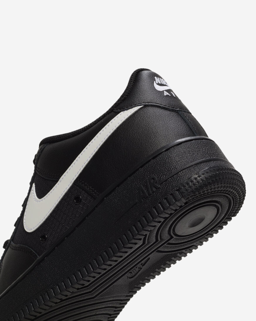 Shop Nike Big Kids' Air Force 1 Tech IR3992-001 black | SNIPES USA