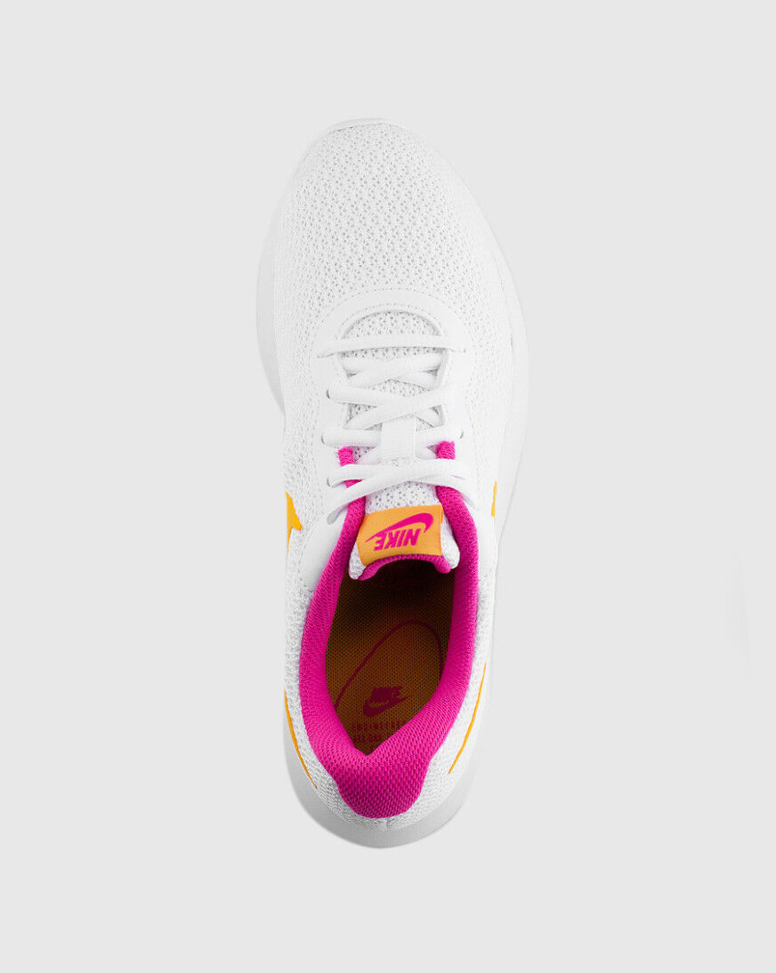 Nike tanjun white and gold online