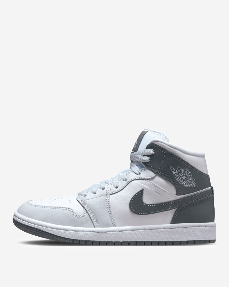 Shop Jordan Air Jordan 1 Mid BQ6472-113 white | SNIPES USA