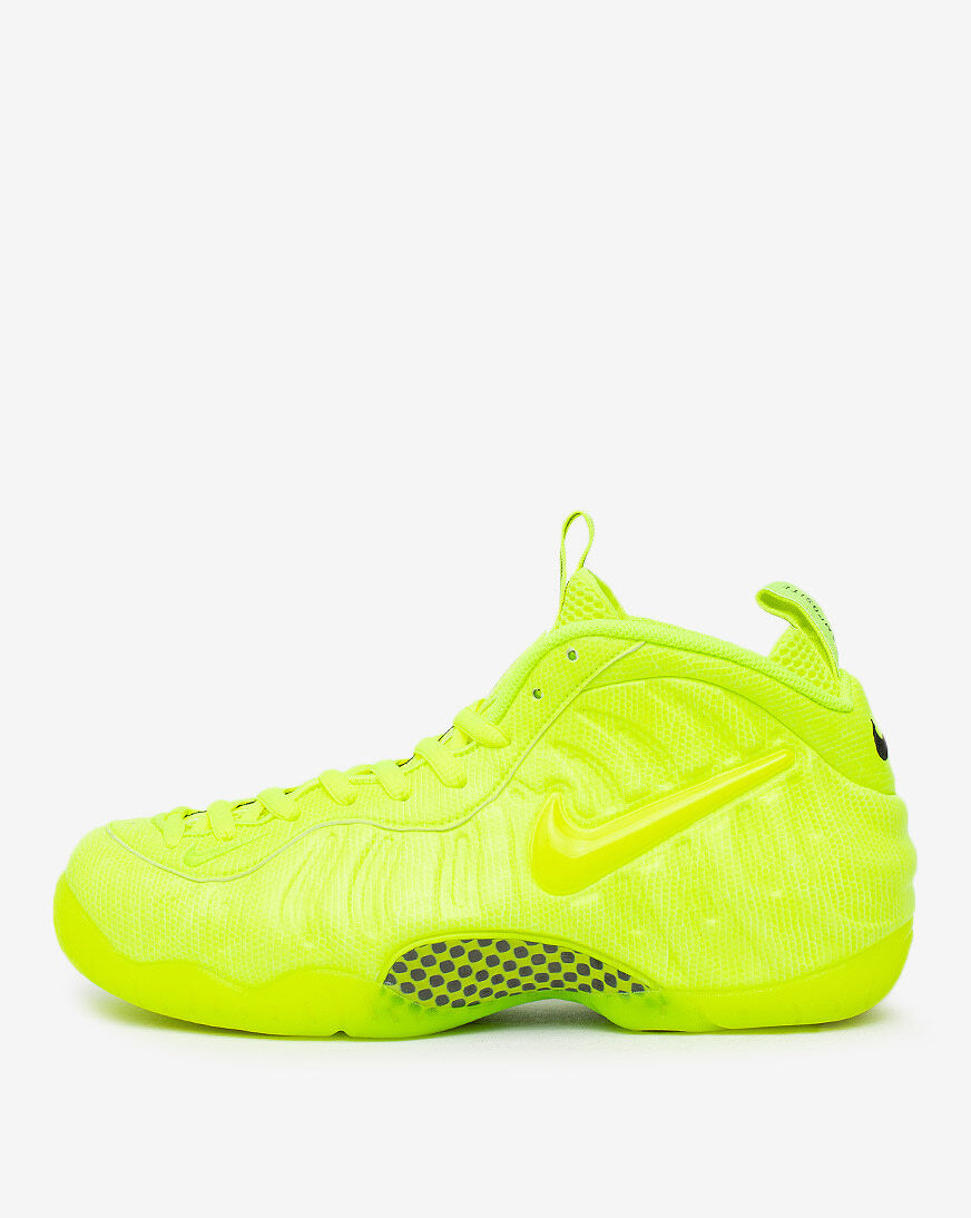nike air foamposite pro volt mens stores