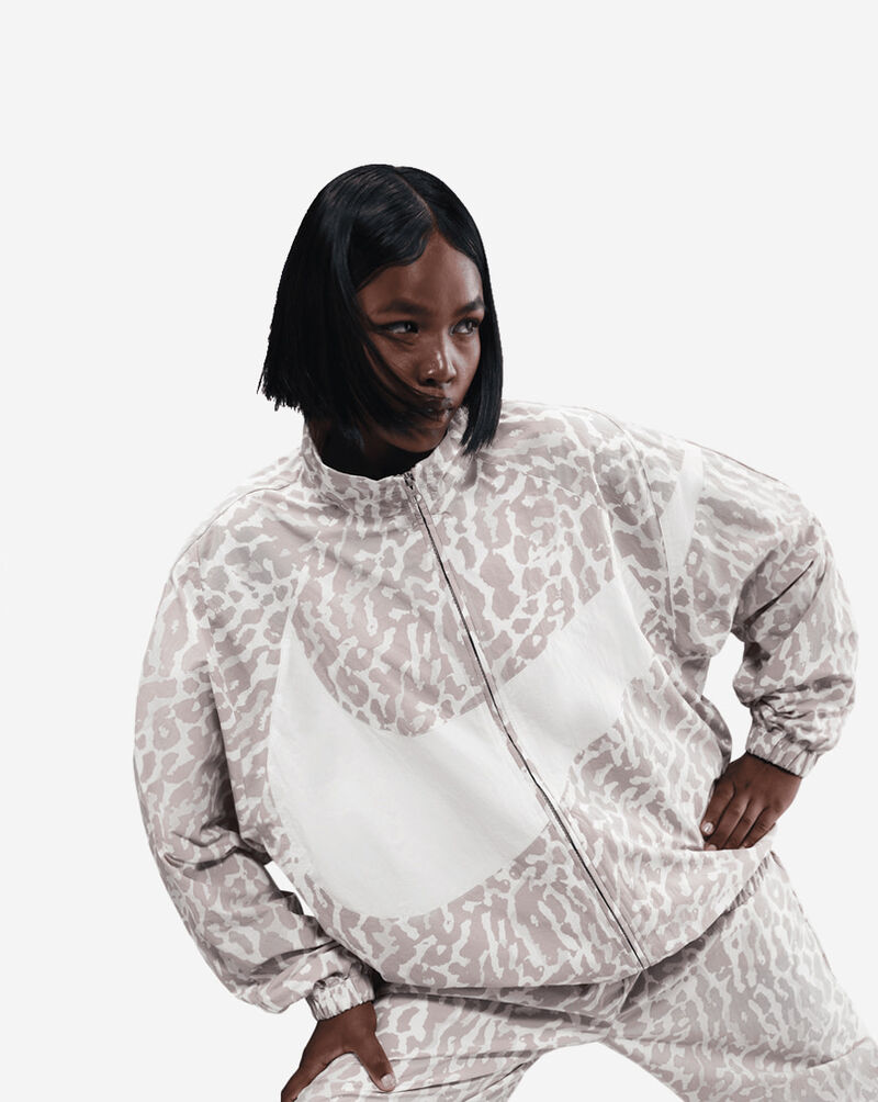 Nike NSW Woven Printed Jacket IB7263-009 Grey 3